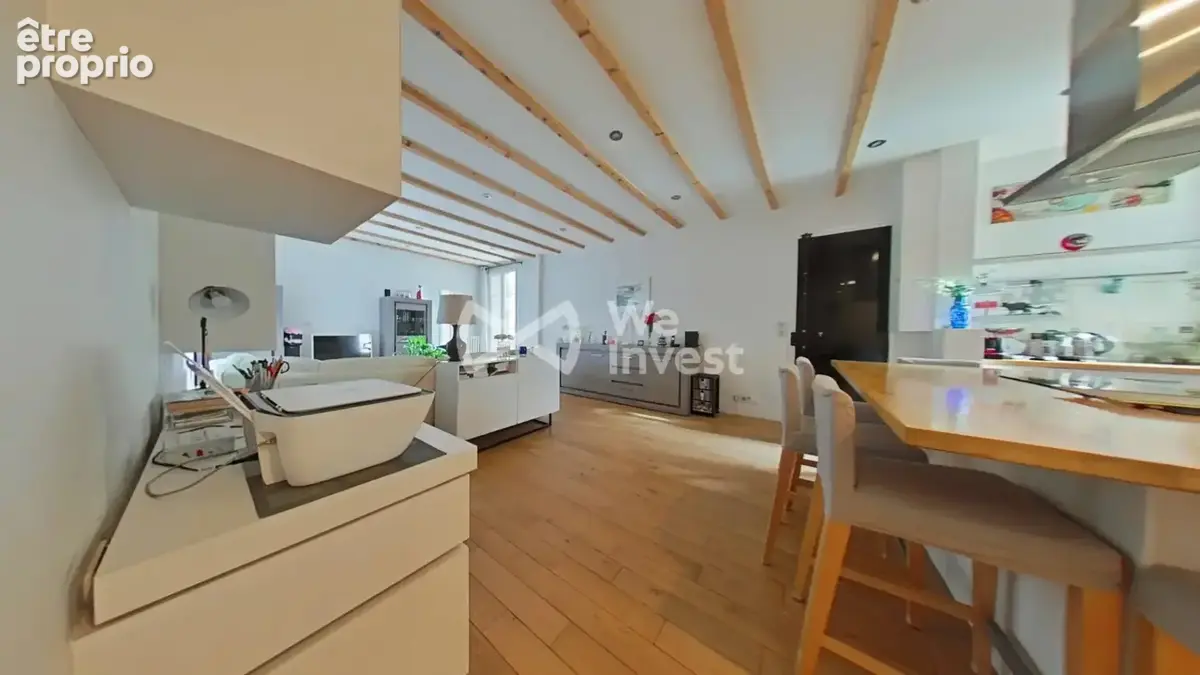 Grand F2 de 60m² - Centre ville - photo 5