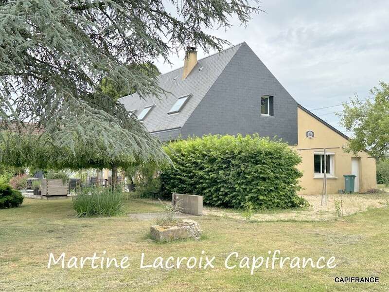 Maison à CHERRE