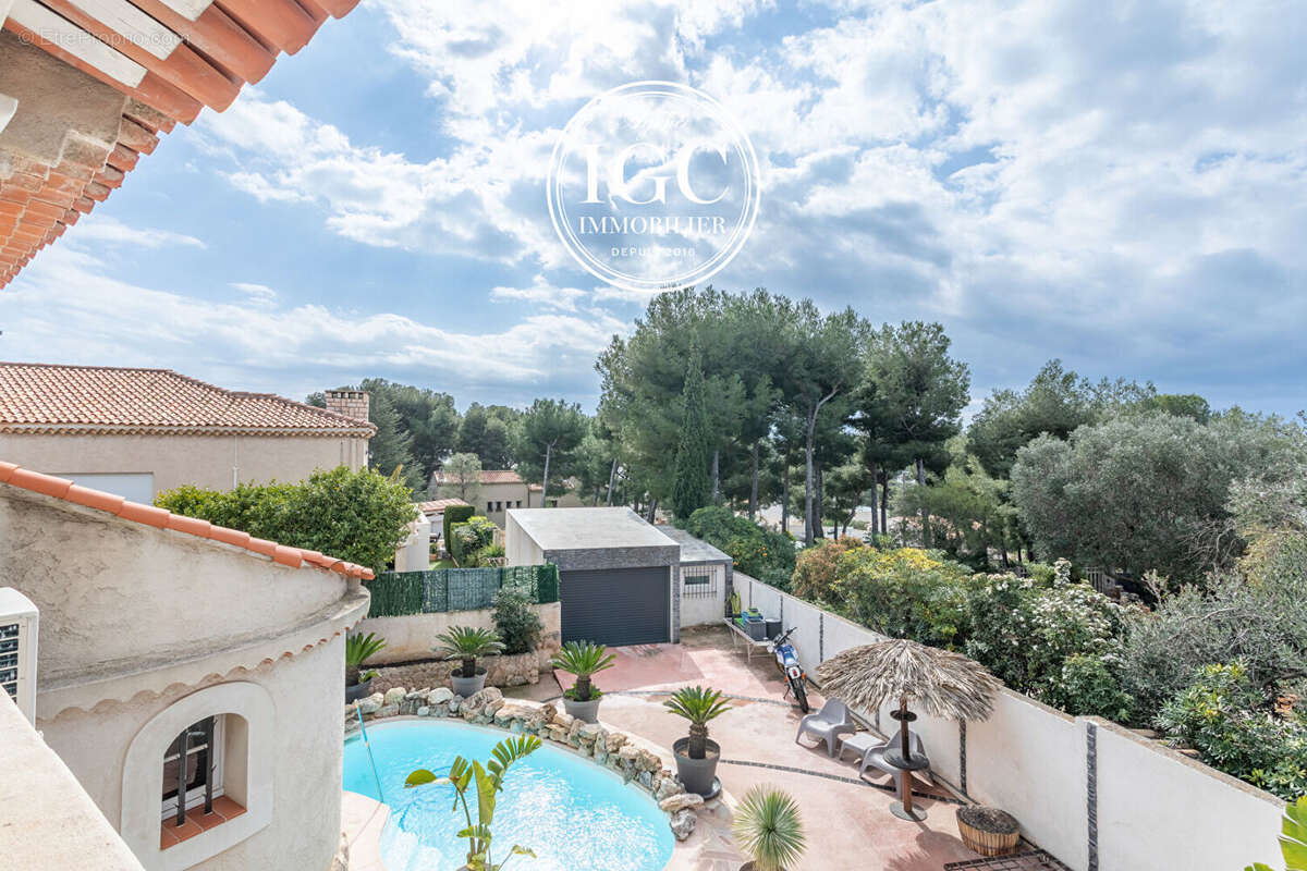 Maison à CARRY-LE-ROUET