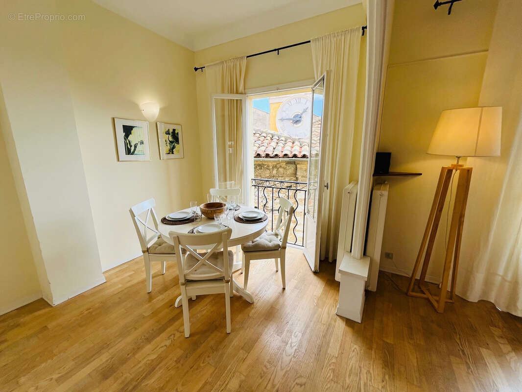 Appartement à VILLEFRANCHE-SUR-MER