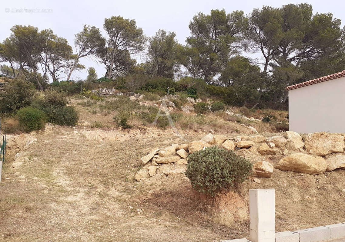 Terrain Istres 548 m2 - photo 3