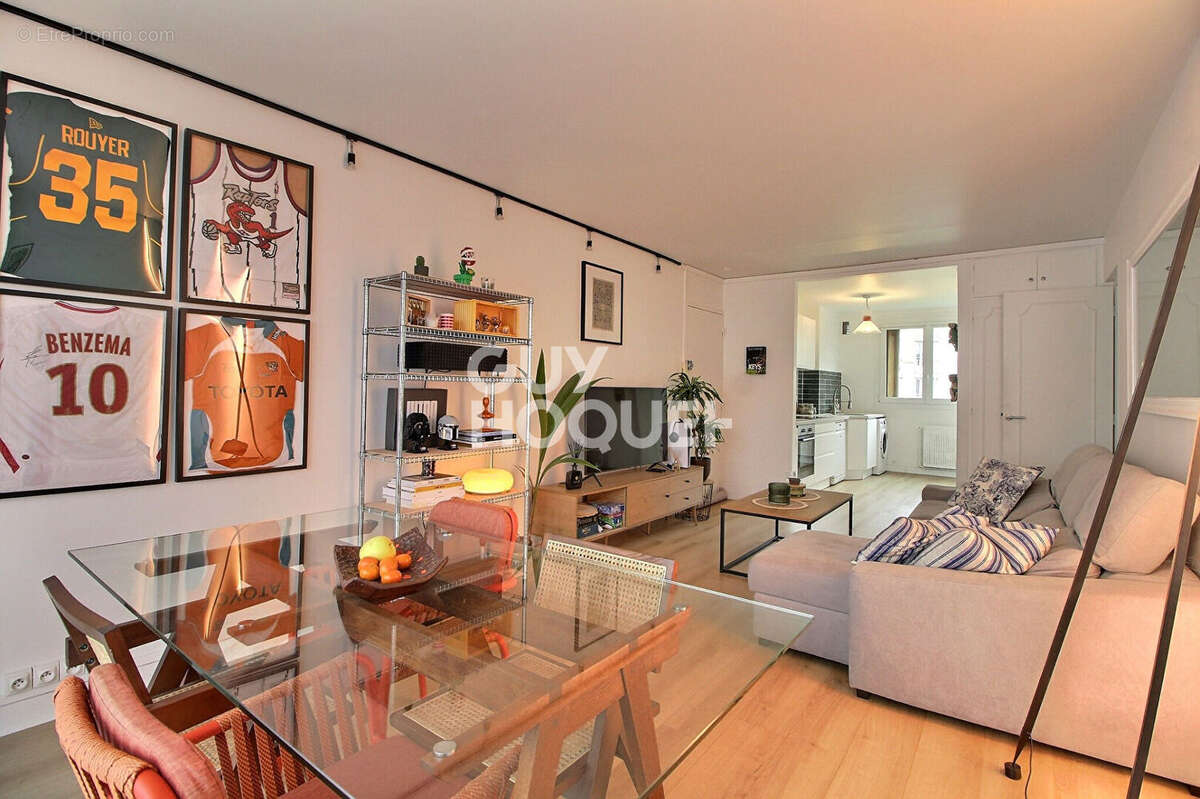 Appartement à CHAVILLE