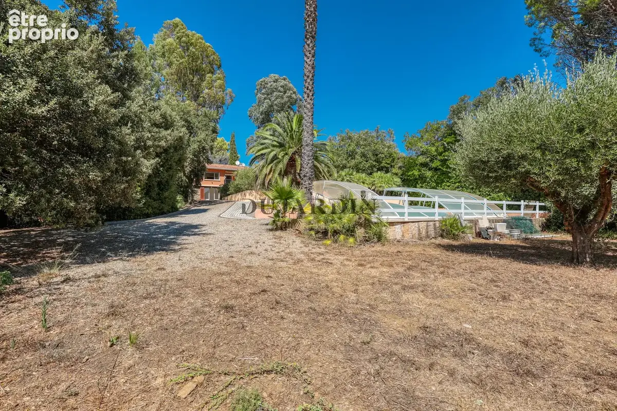 LA CROIX-VALMER   Villa avec piscine et potentiel d'agrandissement, à pied du village - photo 20