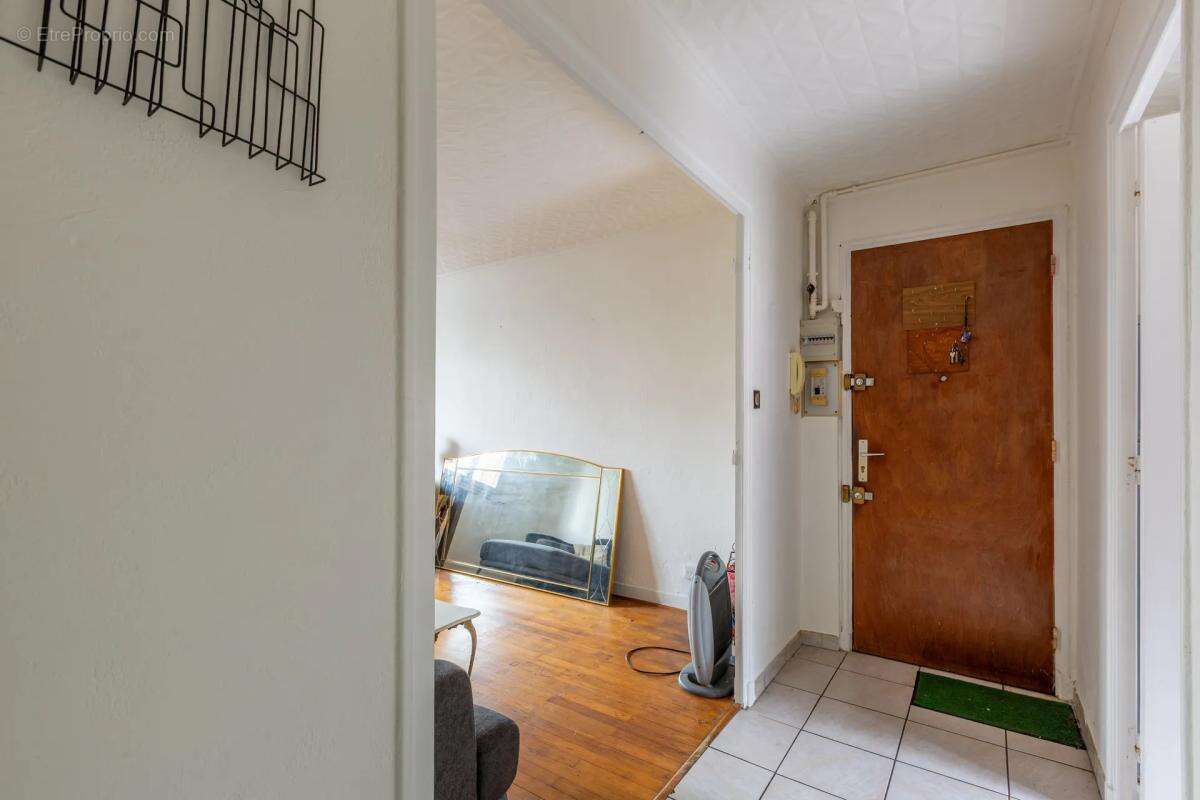 Appartement à VENISSIEUX