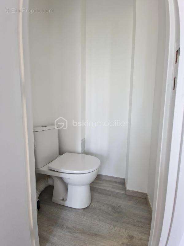 Appartement à LES PAVILLONS-SOUS-BOIS