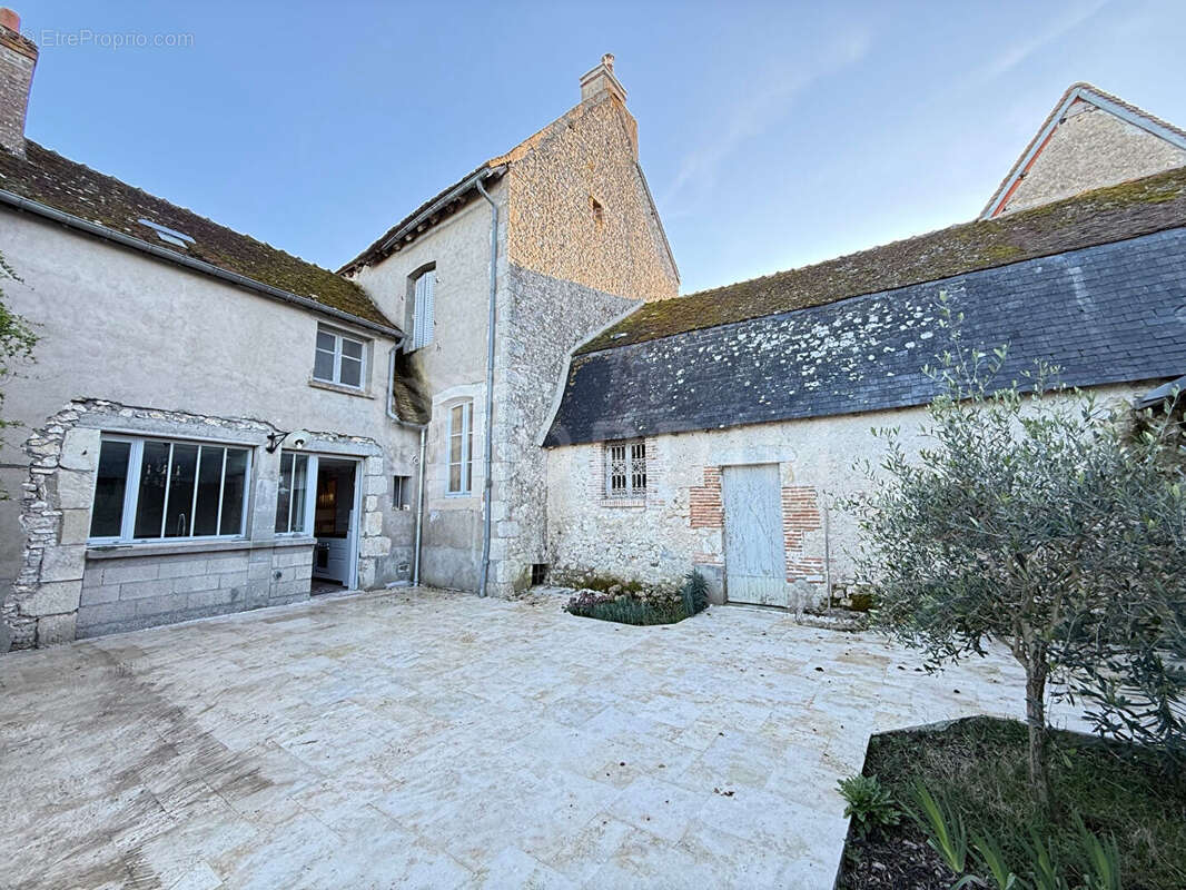 Maison à BEAULIEU-SUR-LOIRE