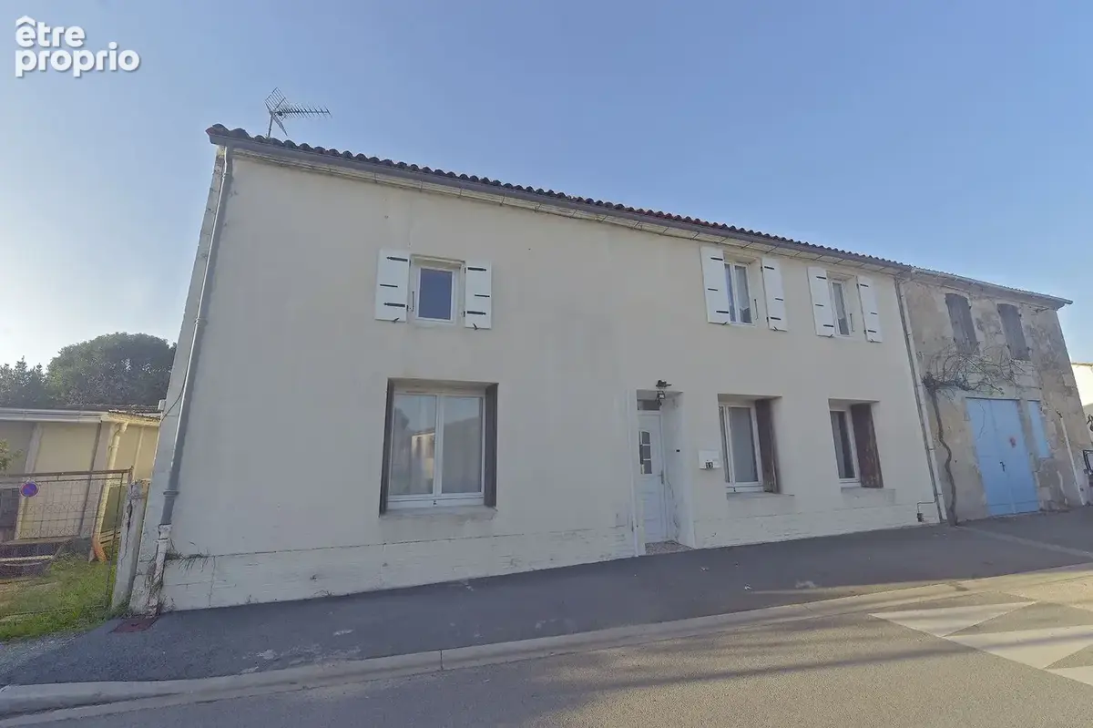 Maison à NIEULLE-SUR-SEUDRE