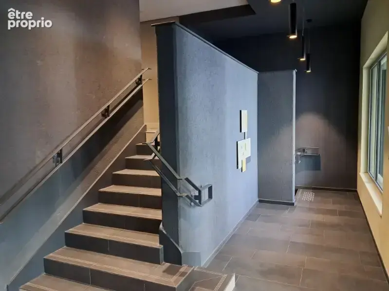 Appartement T4 de 155 m2 avec terrasse, loggia, garage et parking intérieur à Metz - photo 15
