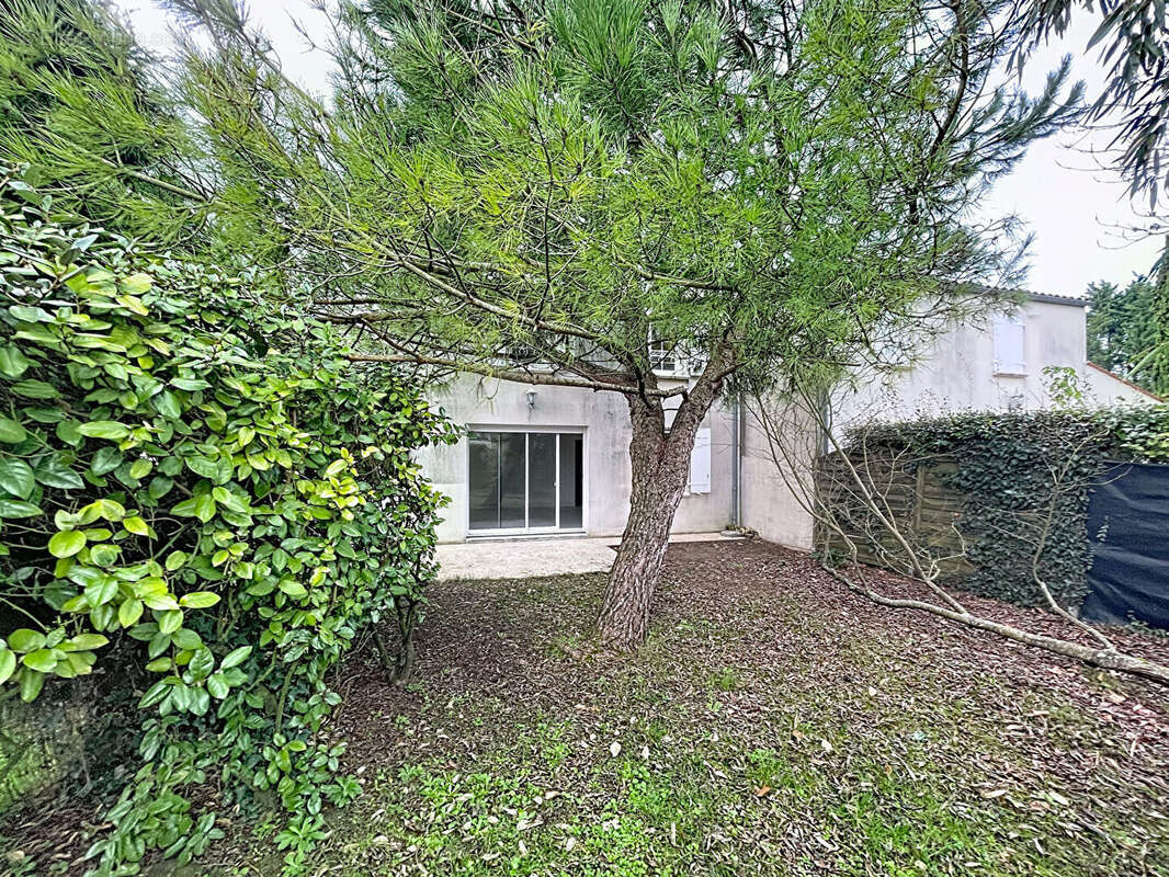 Maison à SAINT-XANDRE