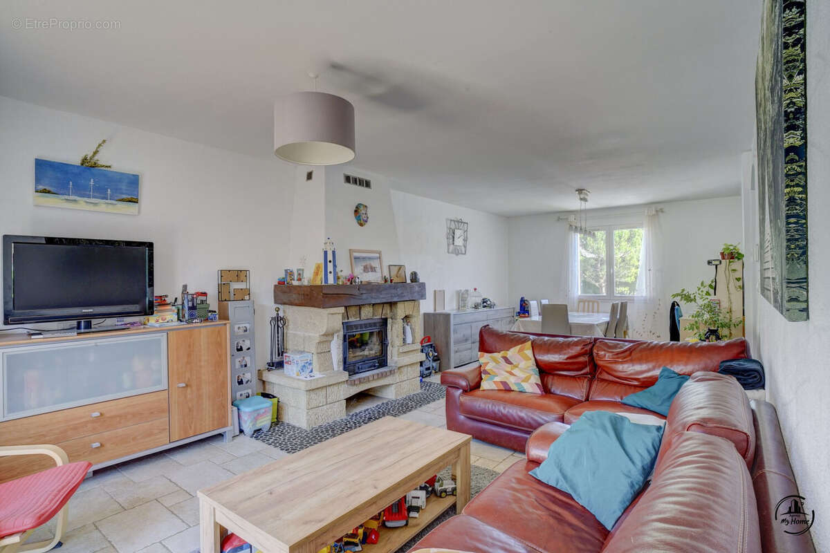 Maison à ROCHE-LA-MOLIERE