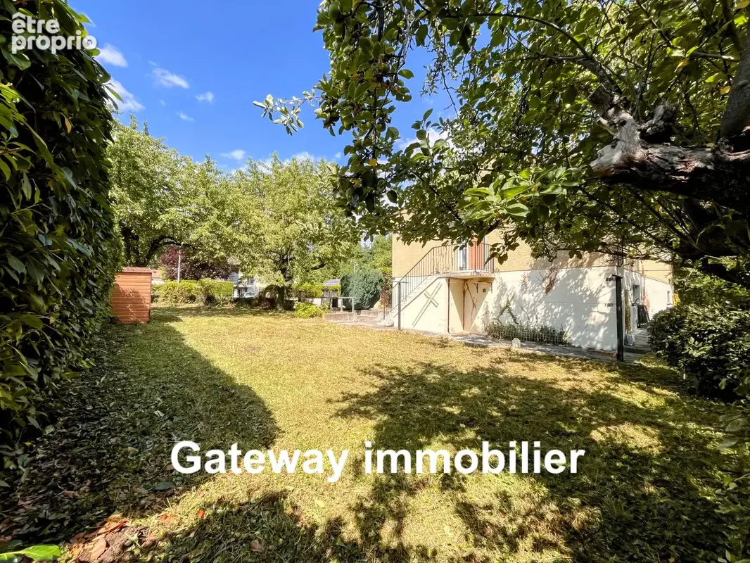 Maison avec jardin à Orcet 63670 - photo 2
