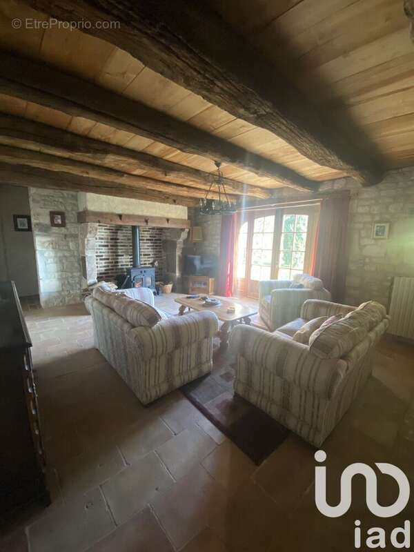 Maison 207 m² à Cestayrols  - photo 4