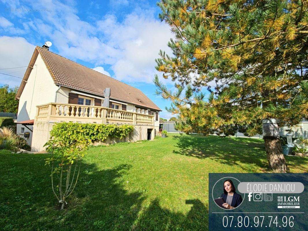 Maison à CLOYES-SUR-LE-LOIR