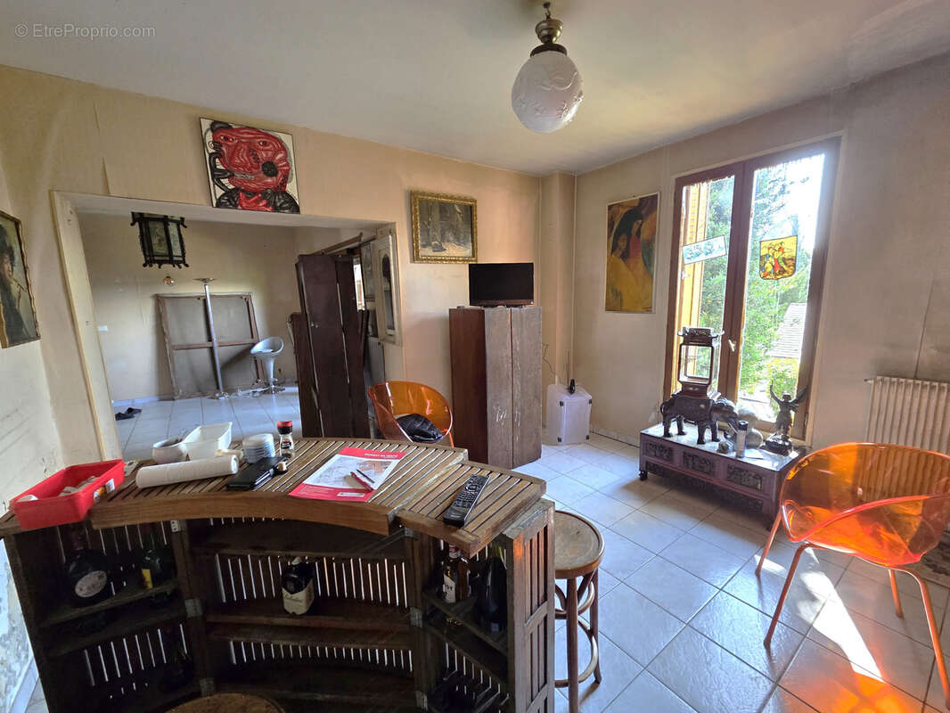 Maison à SAVIGNY-SUR-ORGE