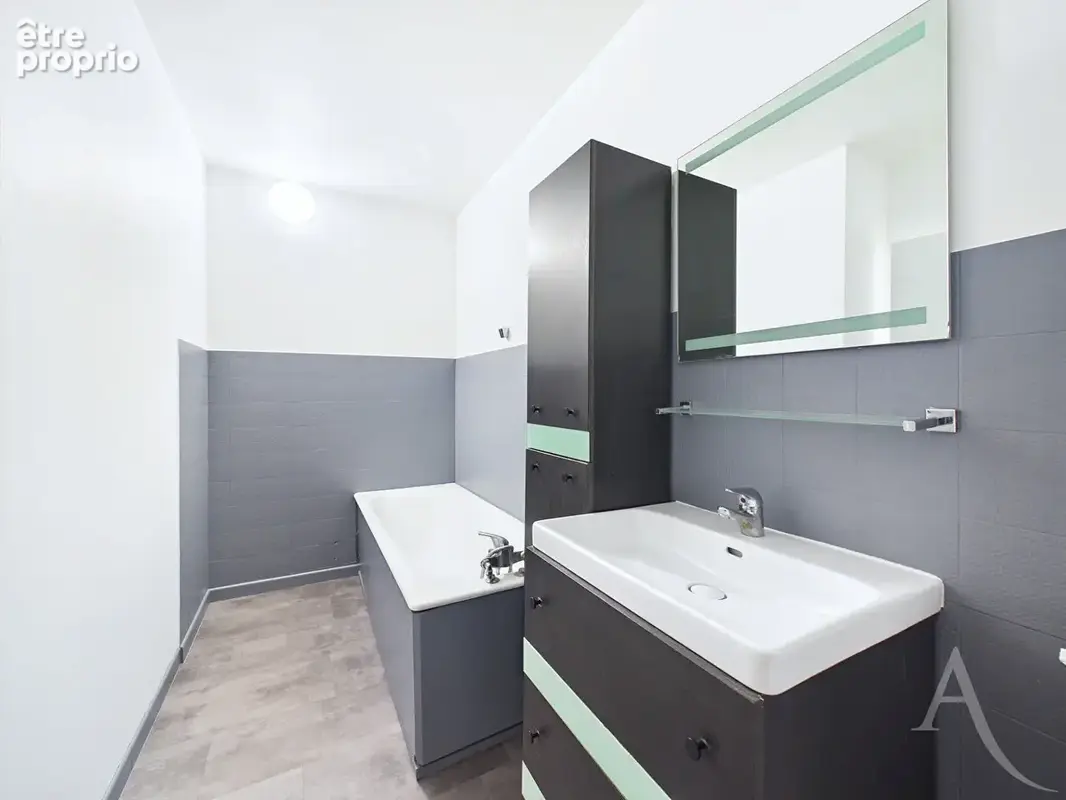 Appartement Rosny Sous Bois 3 pièce(s) 69 m2 - photo 4