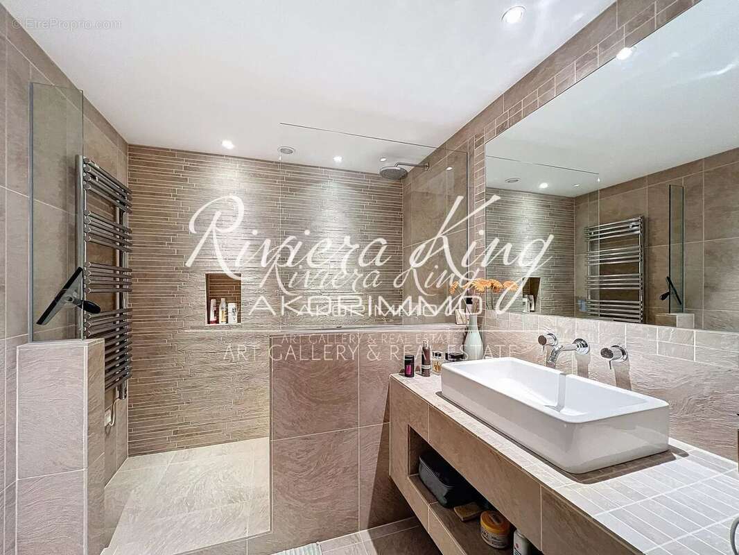 Appartement à VILLEFRANCHE-SUR-MER