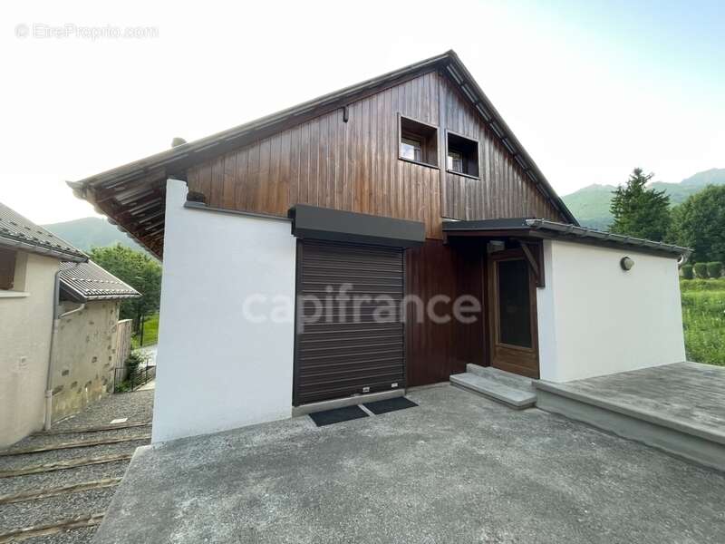 Maison à SAINT-FRANCOIS-LONGCHAMP