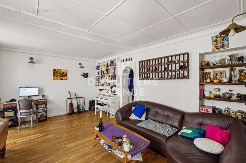 Appartement à PARIS-18E