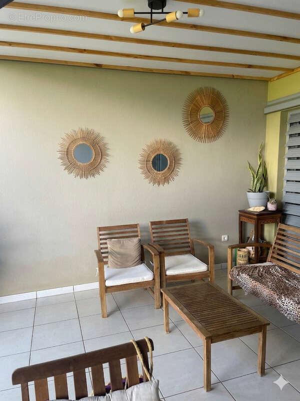 Appartement à SAINTE-MARIE