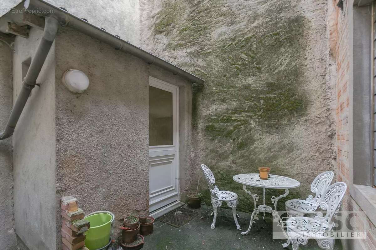 Maison à SAINT-ANTONIN-NOBLE-VAL