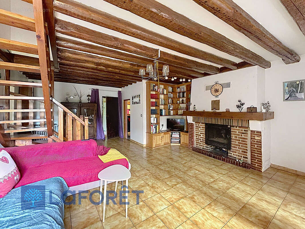 Maison à CHANDAI