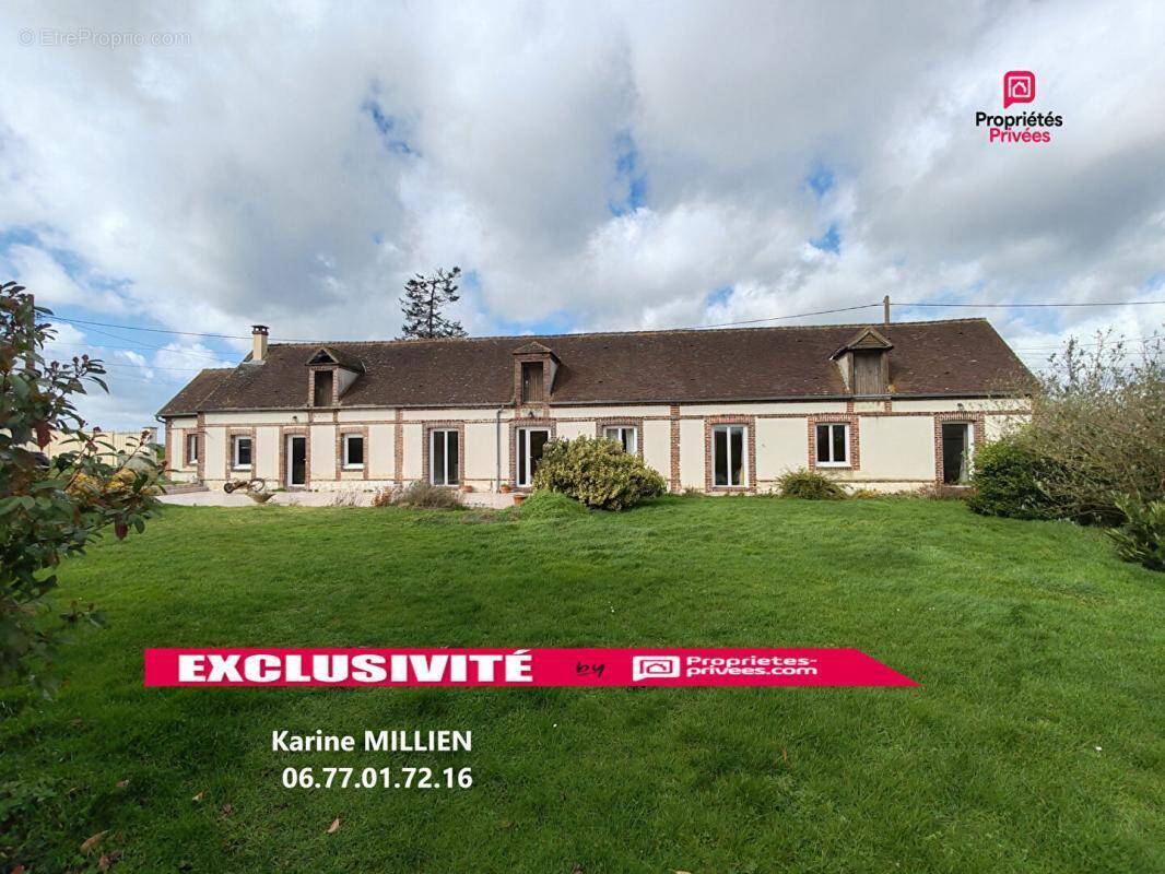 Maison à DAMPIERRE-SUR-AVRE