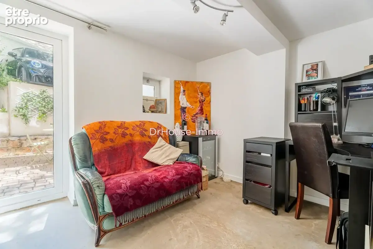 Maison 4 pièces 124 m² à vendre à Marseille-7e (13007) - photo 9