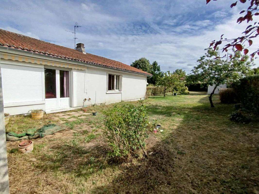 Maison à BOSMIE-L'AIGUILLE