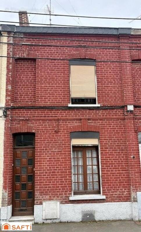 Photo 1 - Maison à VALENCIENNES