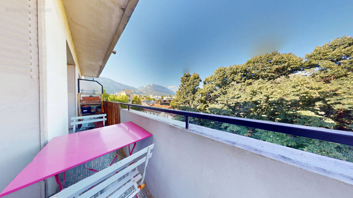 Appartement à GRENOBLE