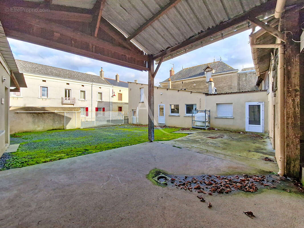 Maison à DOUE-LA-FONTAINE