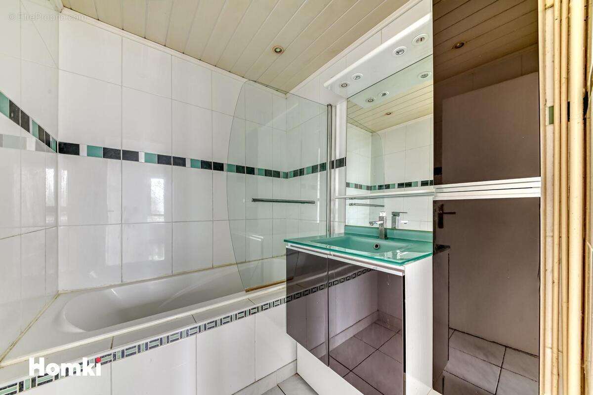 Appartement à OULLINS