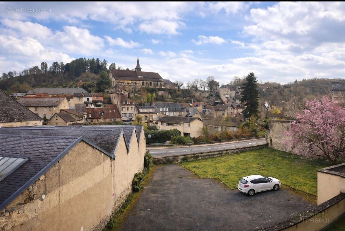 Appartement à AUBUSSON