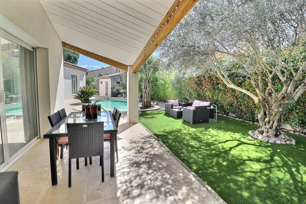 Maison à MAS-DE-LONDRES