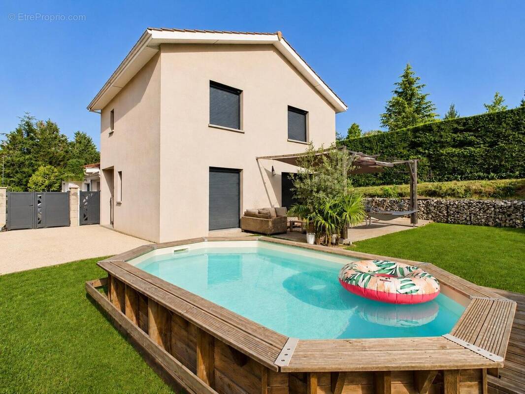 Photo 1 - Maison à TOUSSIEUX