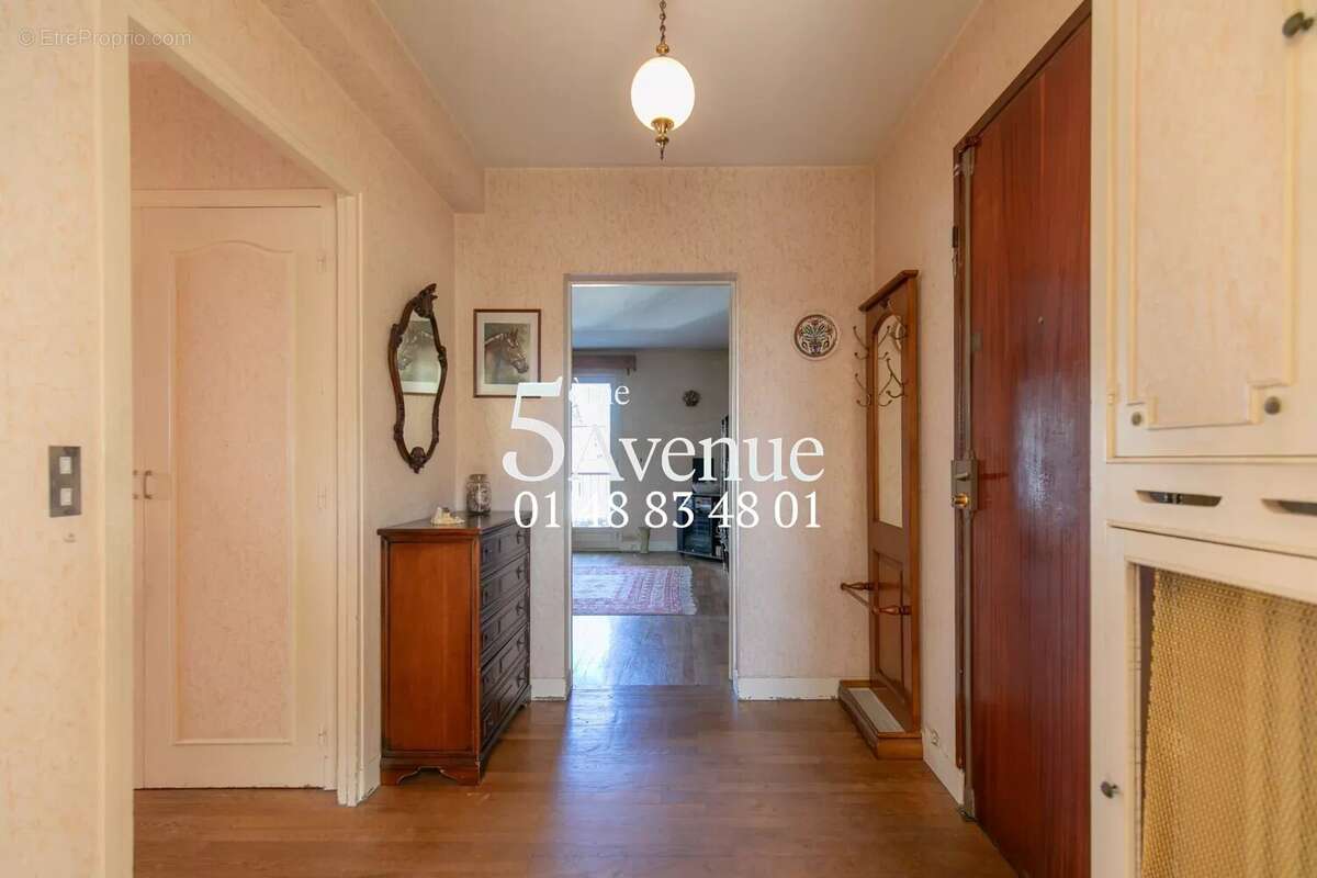 Appartement à SAINT-MAUR-DES-FOSSES