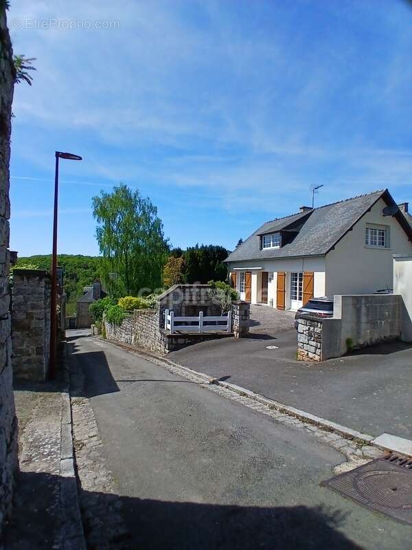 Maison à MORTAIN