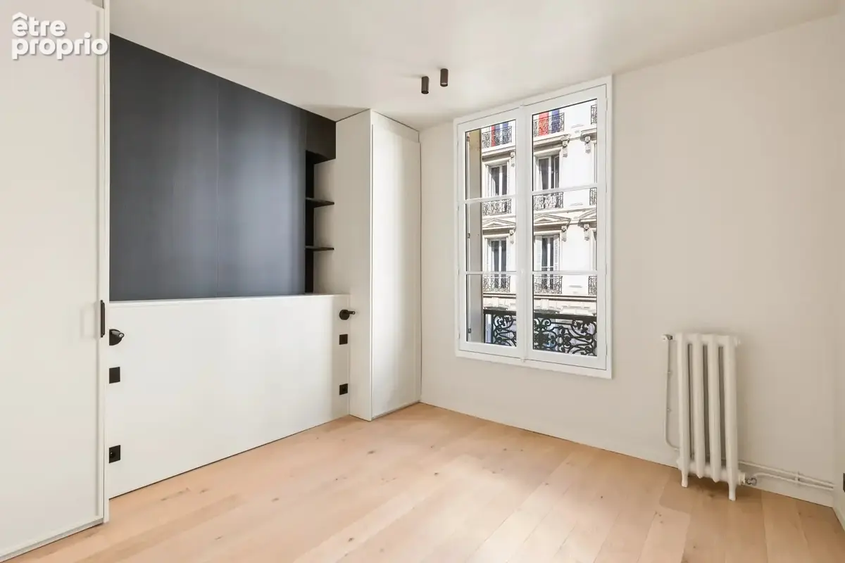 Paris 9e – Rue Buffault / Trois pièces entièrement rénové - photo 7