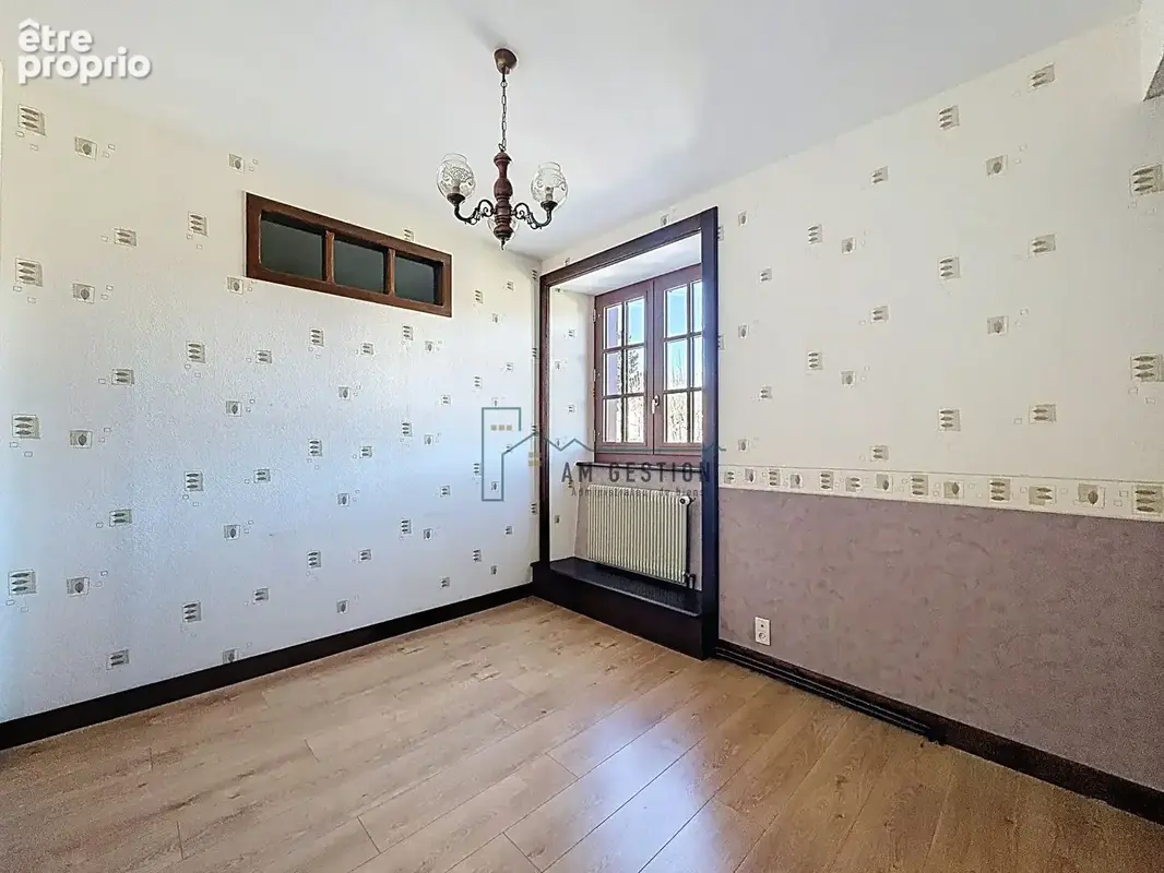 Maison de 1661, 3 chambres, sous-sol complet - photo 9