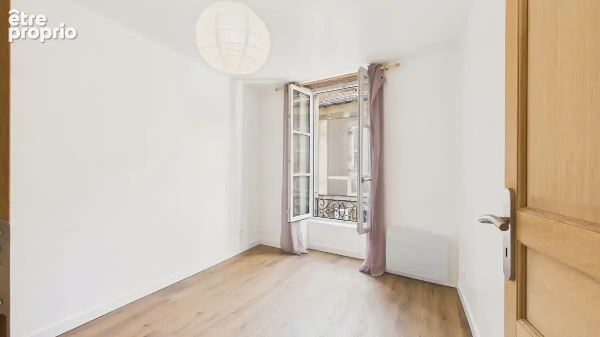 BAYONNE -SAINT-ESPRIT - RUE SAINTE-CATHERINE 229 000  FAI -T3 de 58,18 m² - 2 chambres ? entièrement rénové ? DPE C - photo 7