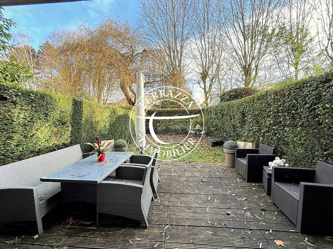 Appartement à NOISY-LE-ROI