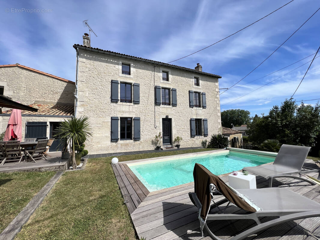 Maison à ECHIRE