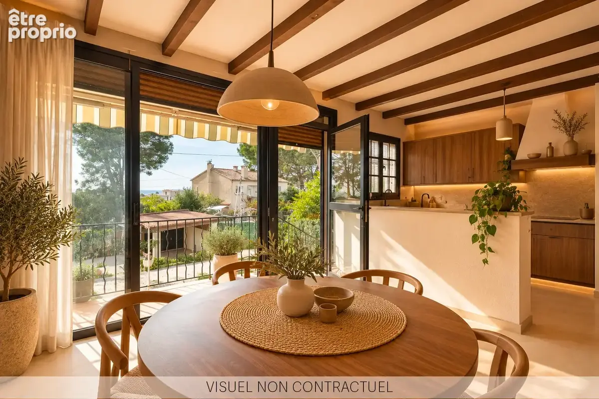 Proche commerces et calanques, mazet T3 à rafraichir, jardin et vue mer - photo 4