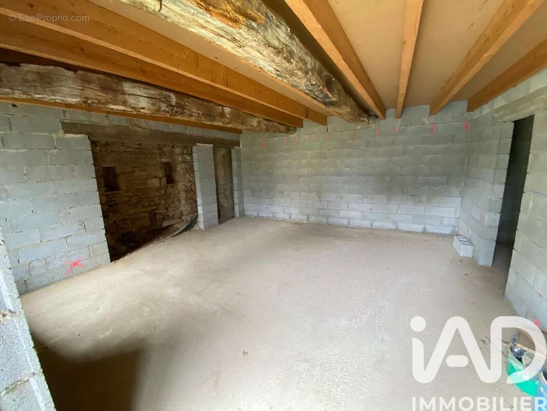 Maison 180 m² à Gausson  - photo 4