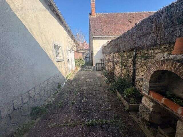 Maison à SELLES-SUR-CHER