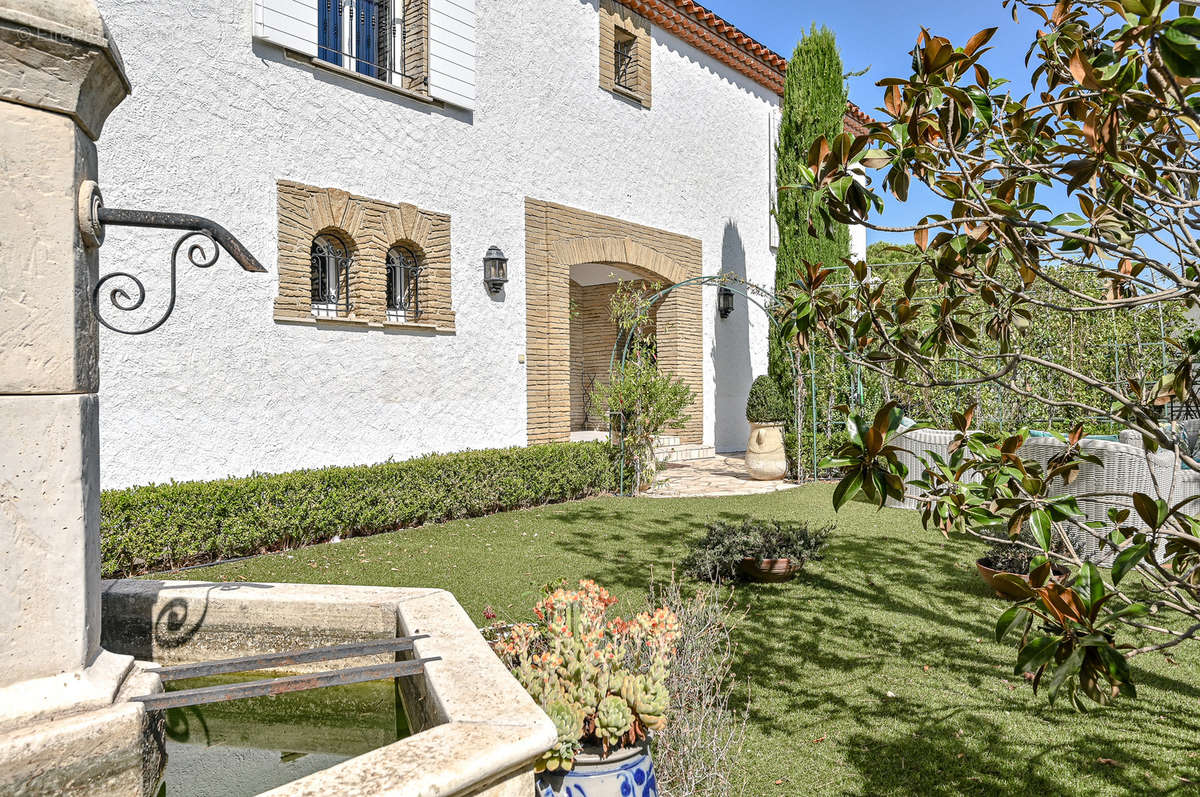 Maison à LA SEYNE-SUR-MER