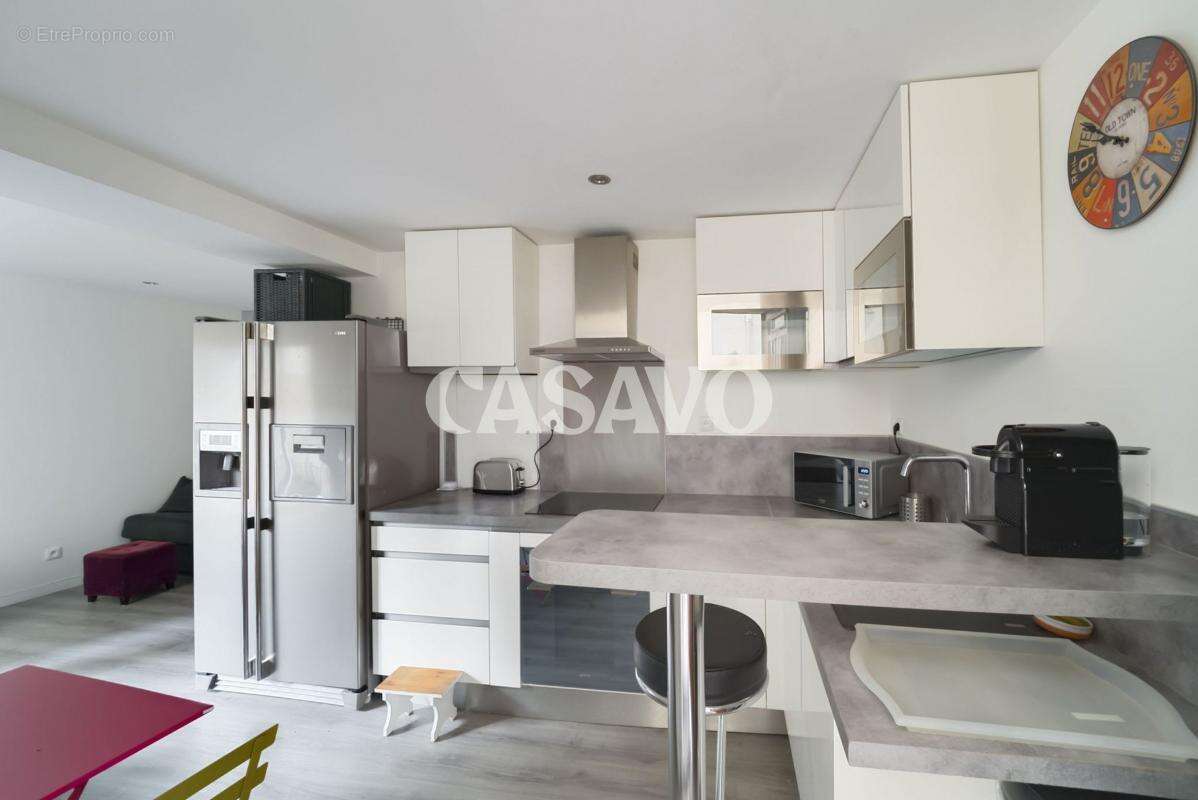 Appartement à PARIS-18E