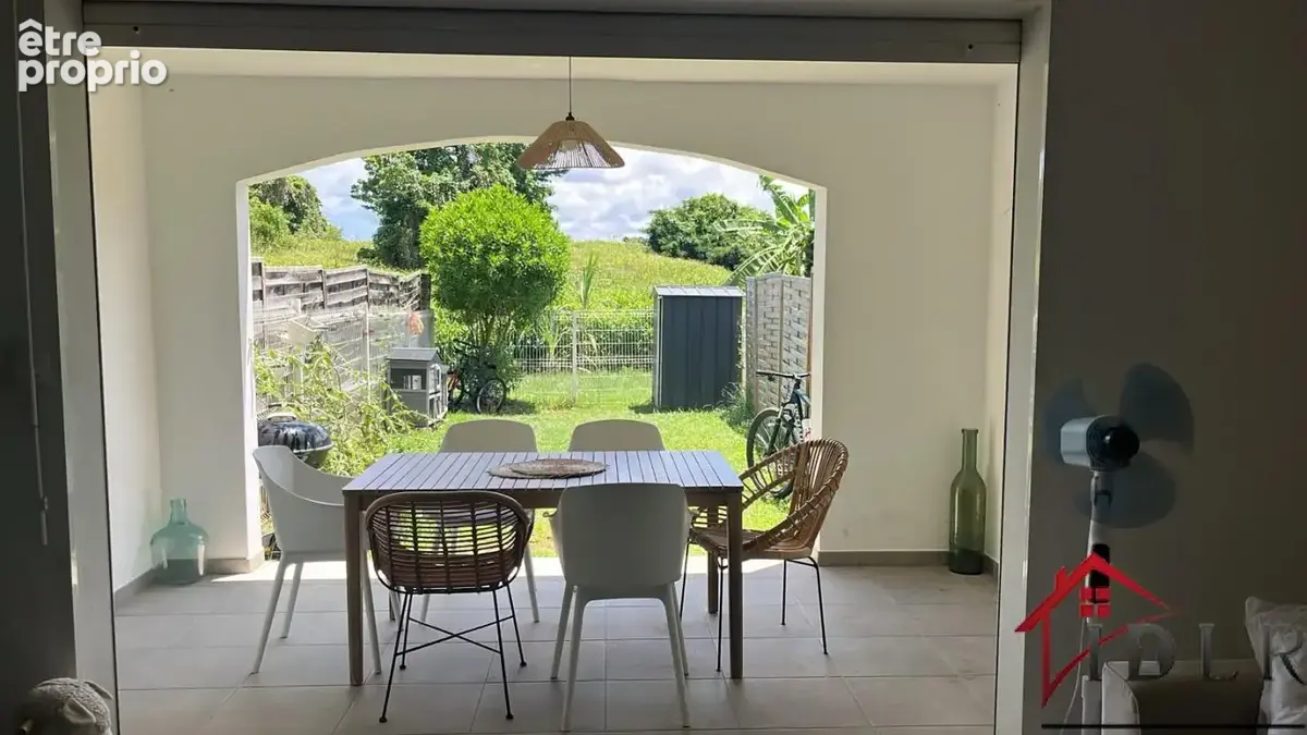 Le Robert (Pointe Lynch) -- Duplex T3 avec jardin privatif et - photo 2