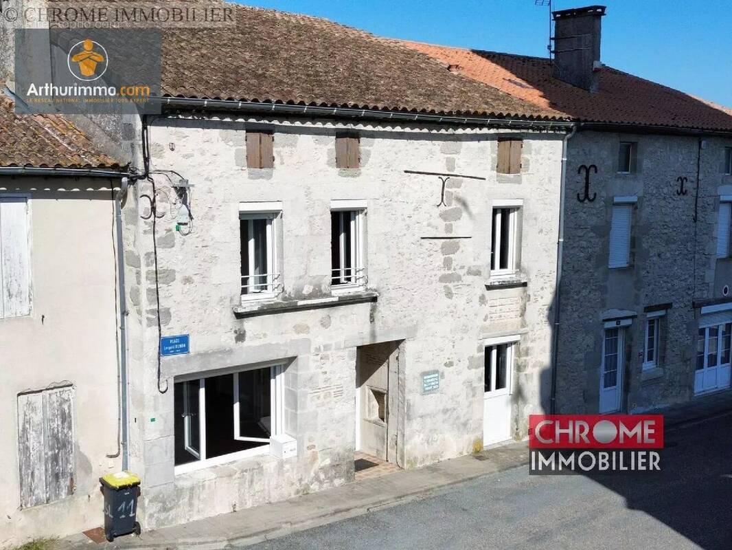 Maison à ESCASSEFORT