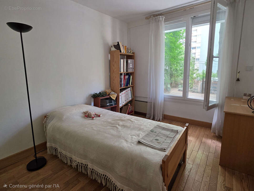 Appartement à CLICHY